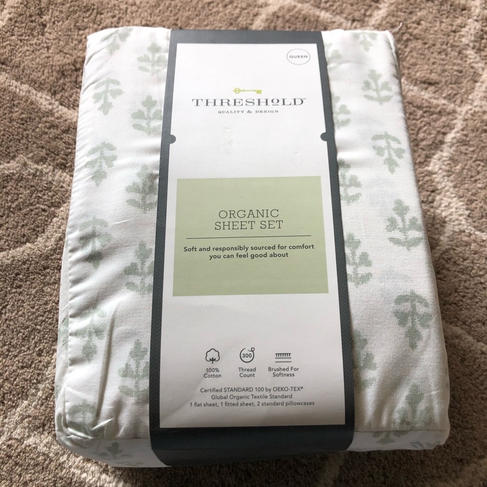 Threshold queen organic bedsheets